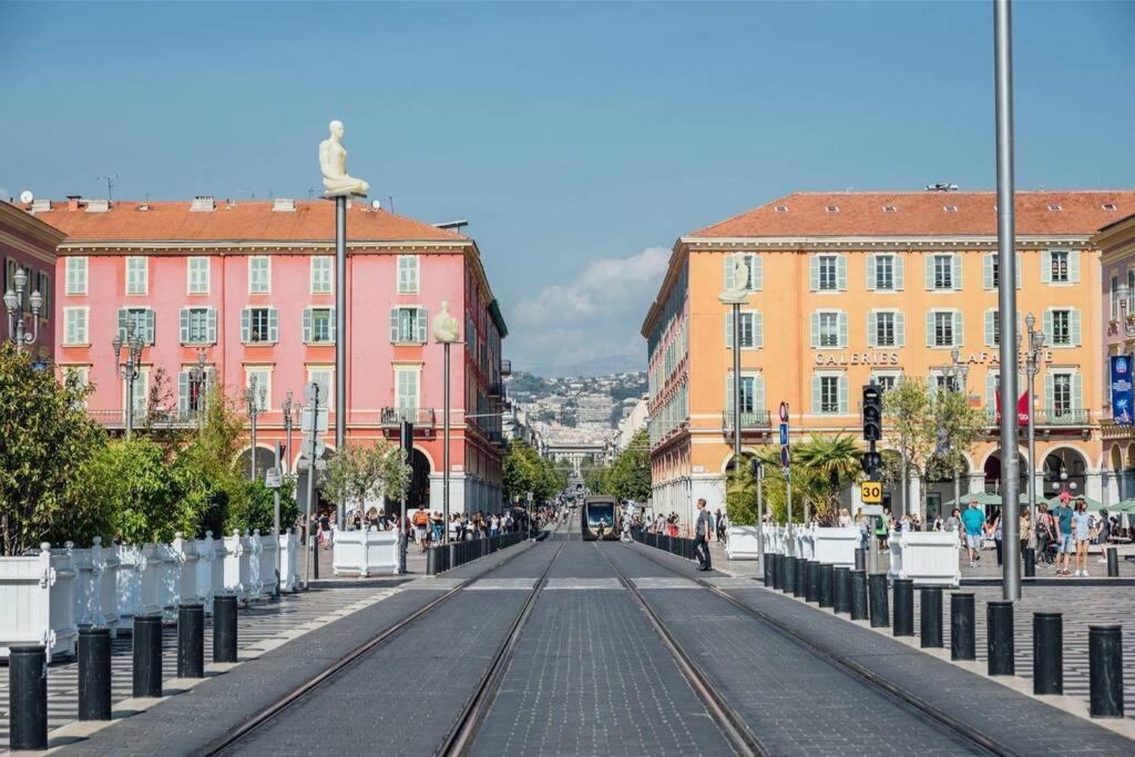Appartement 2 Chambres Refait A Neuf, Climatise, A 2 Min De La Mer Nice Exteriér fotografie